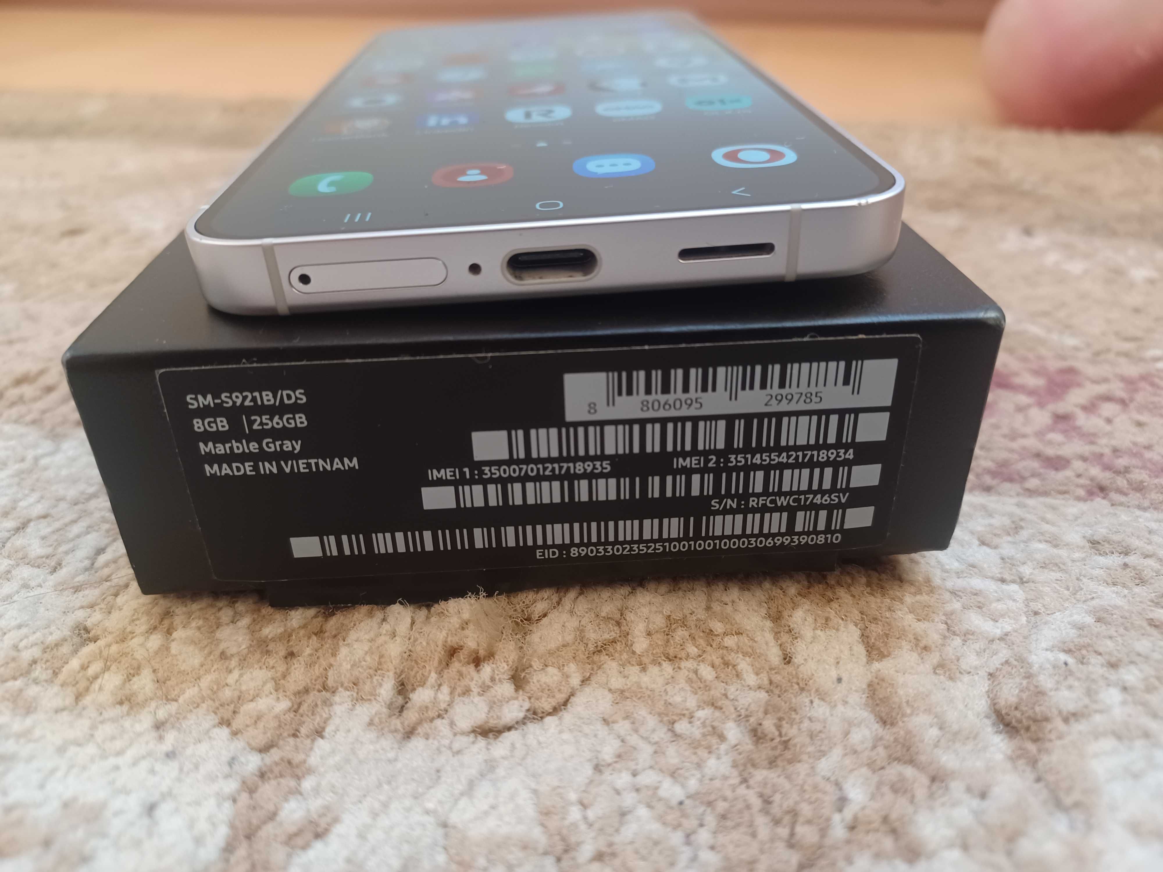 Samsung Galaxy S24 impecabil, 7 luni garantie, cutie completa