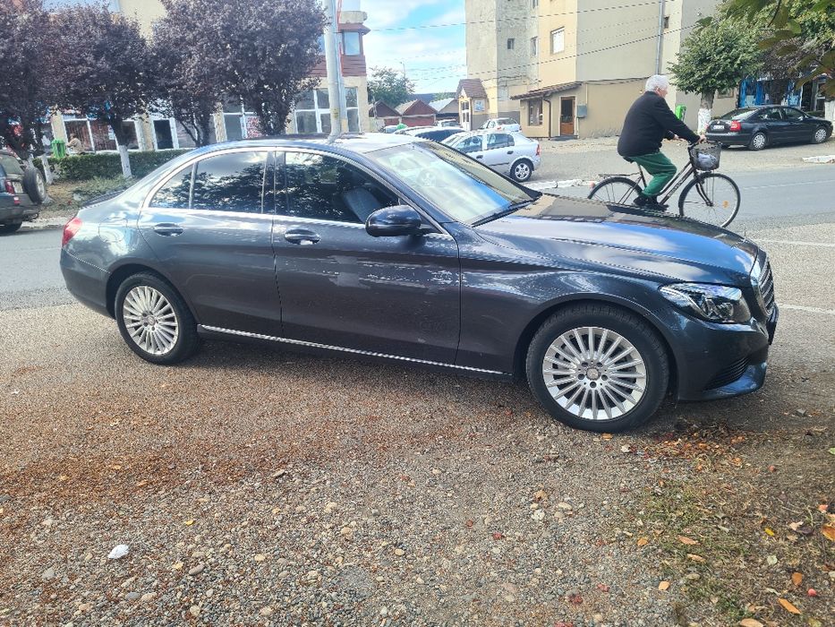 Vând sau schimb mercedes C clas 2015 motor 1.6d