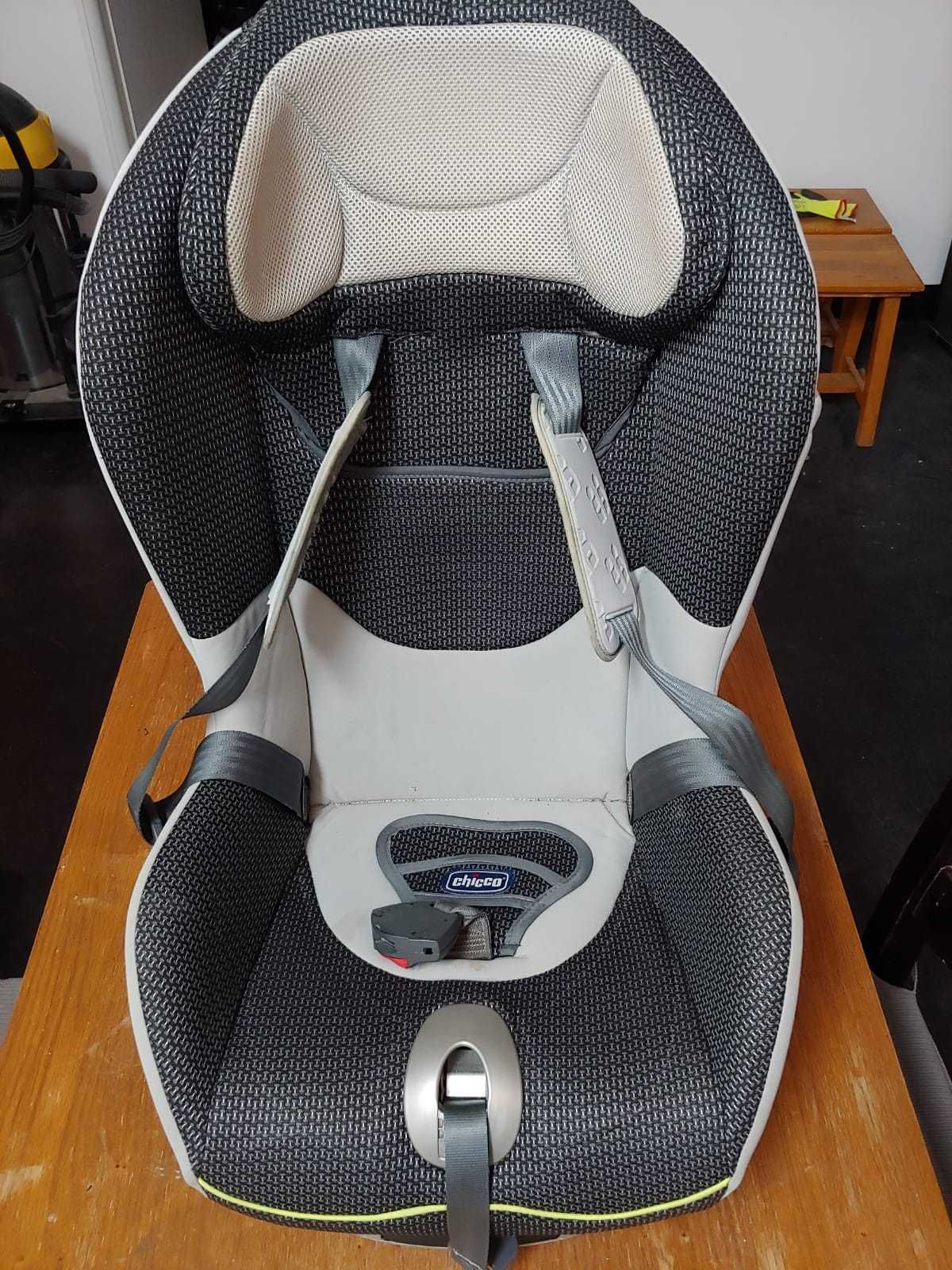 Scaun Auto Chicco -ISOFIX