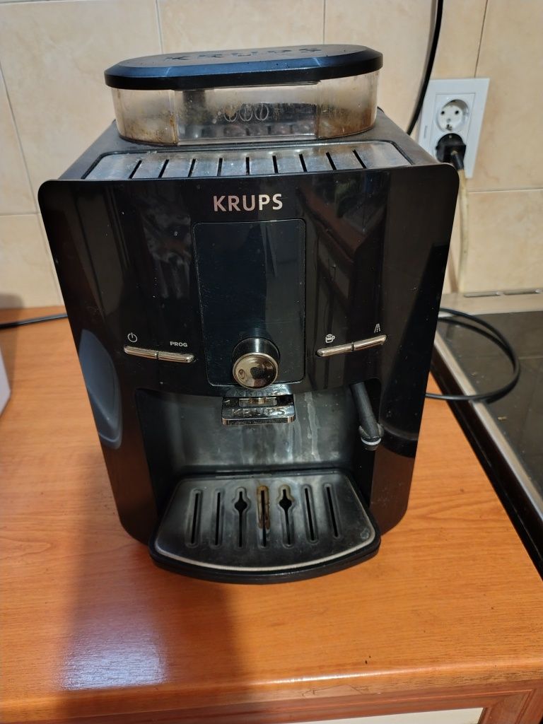 Продавам Krups FDB145003P – ревизирана, с нова мелачка и бутало!