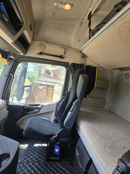 Vând Mercedes actros mp4 1845 e 6 standard!!!