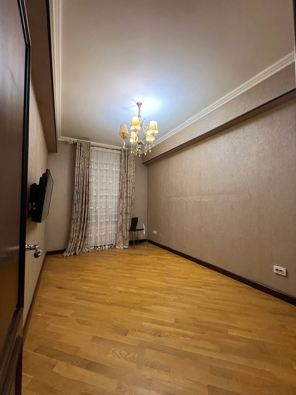 Юнусабад 17 3/3/5 Кирпич с Ремонтом Новостройка