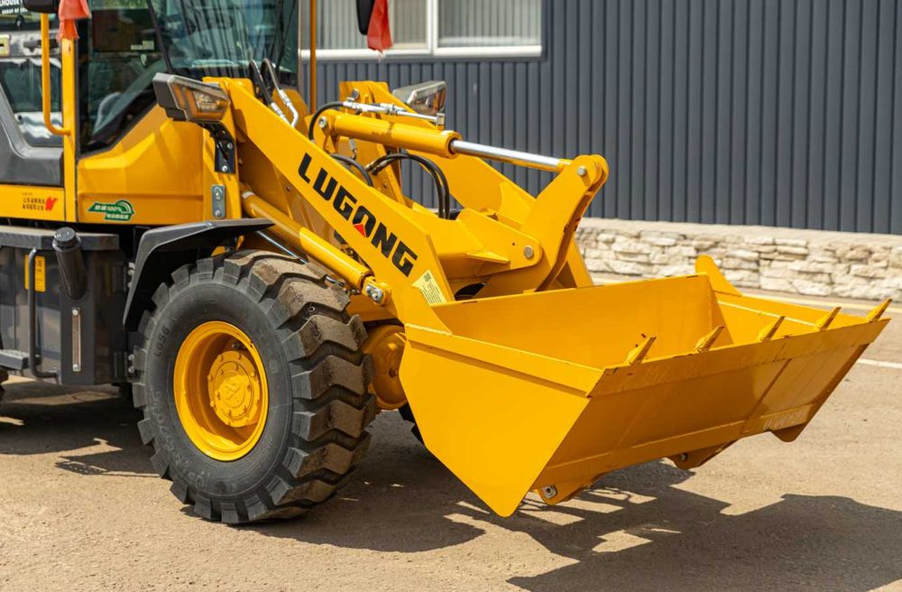 Погрузчик с НИЗКОЙ кабиной LUGONG T916!