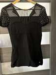 Top superb marca Guess by Marciano