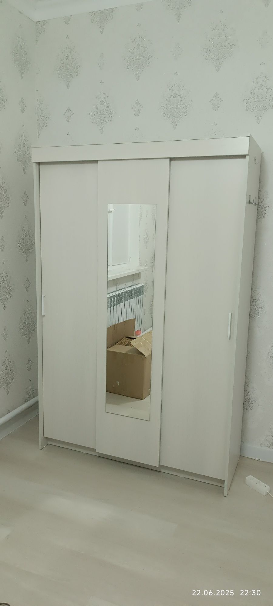 Шкаф для одежды,
