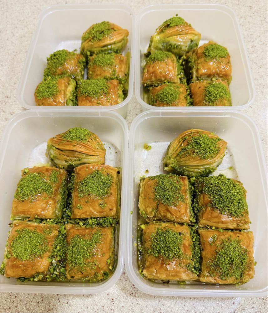Turk pahlavasi,baklava,turk shirinlik,handom pistali,fis
