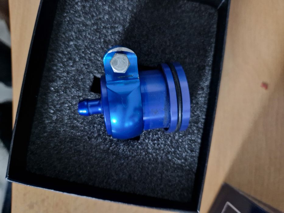 Rizoma задно казанче за мотор