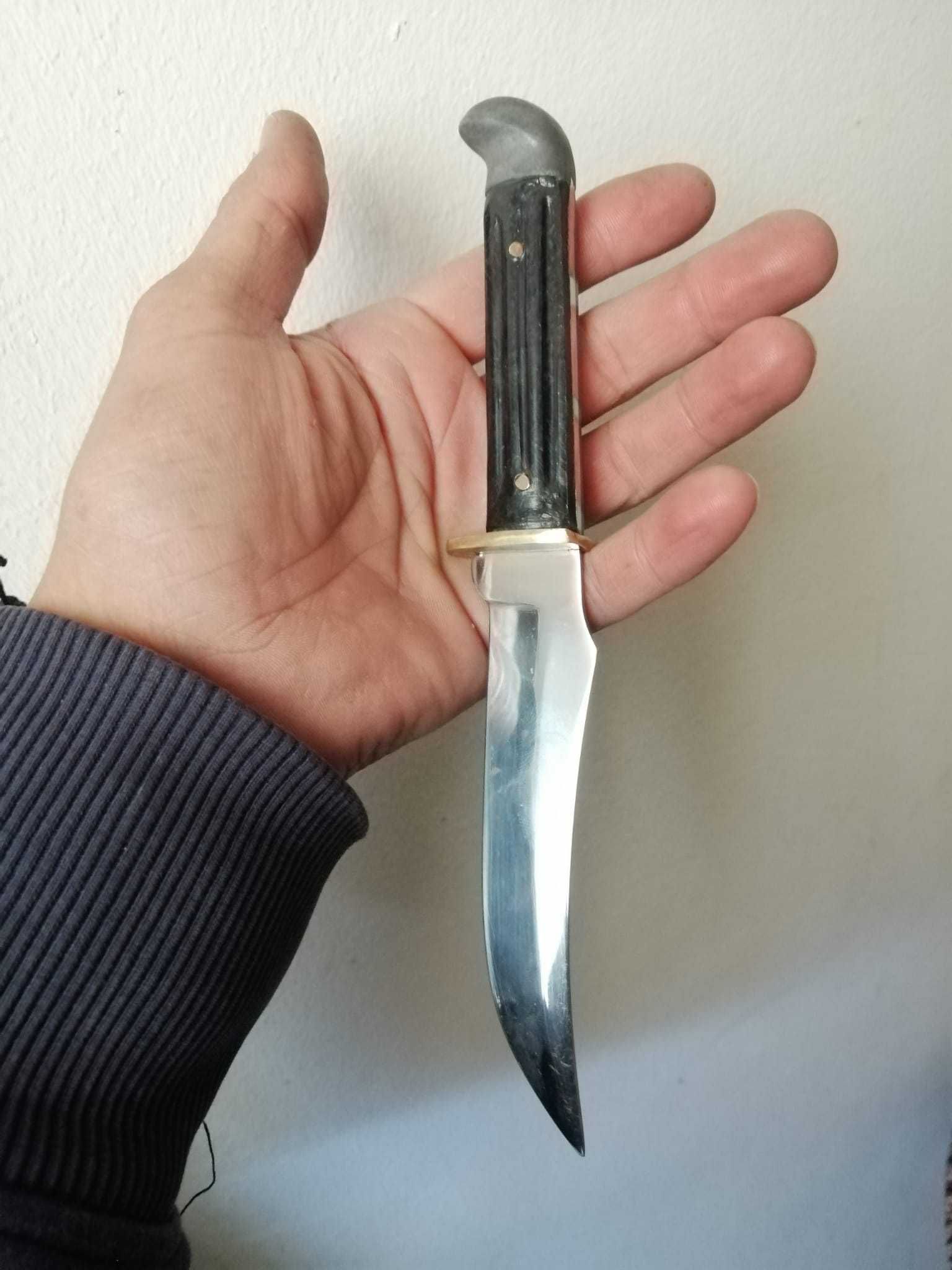 Cutit vintage deosebit 2