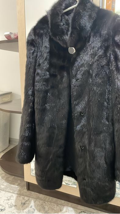 Продам норковую шубу