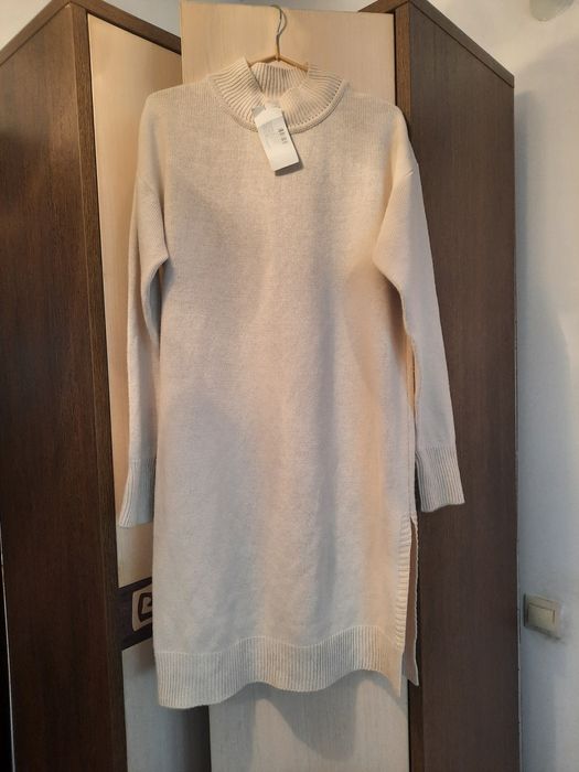 Продам платье новое.