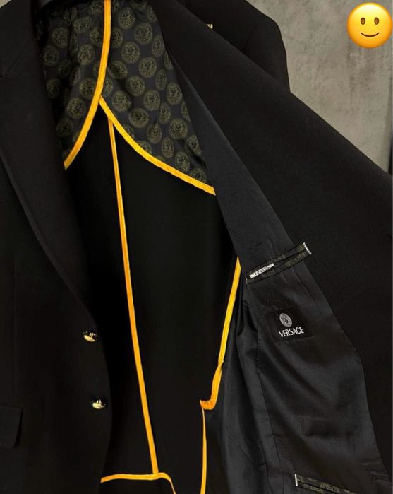 Costum Versace Deosebit