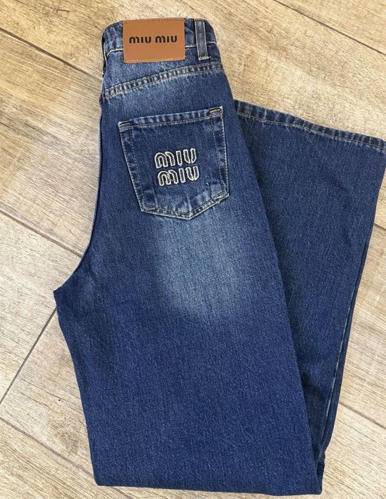 Нови дамски дънки