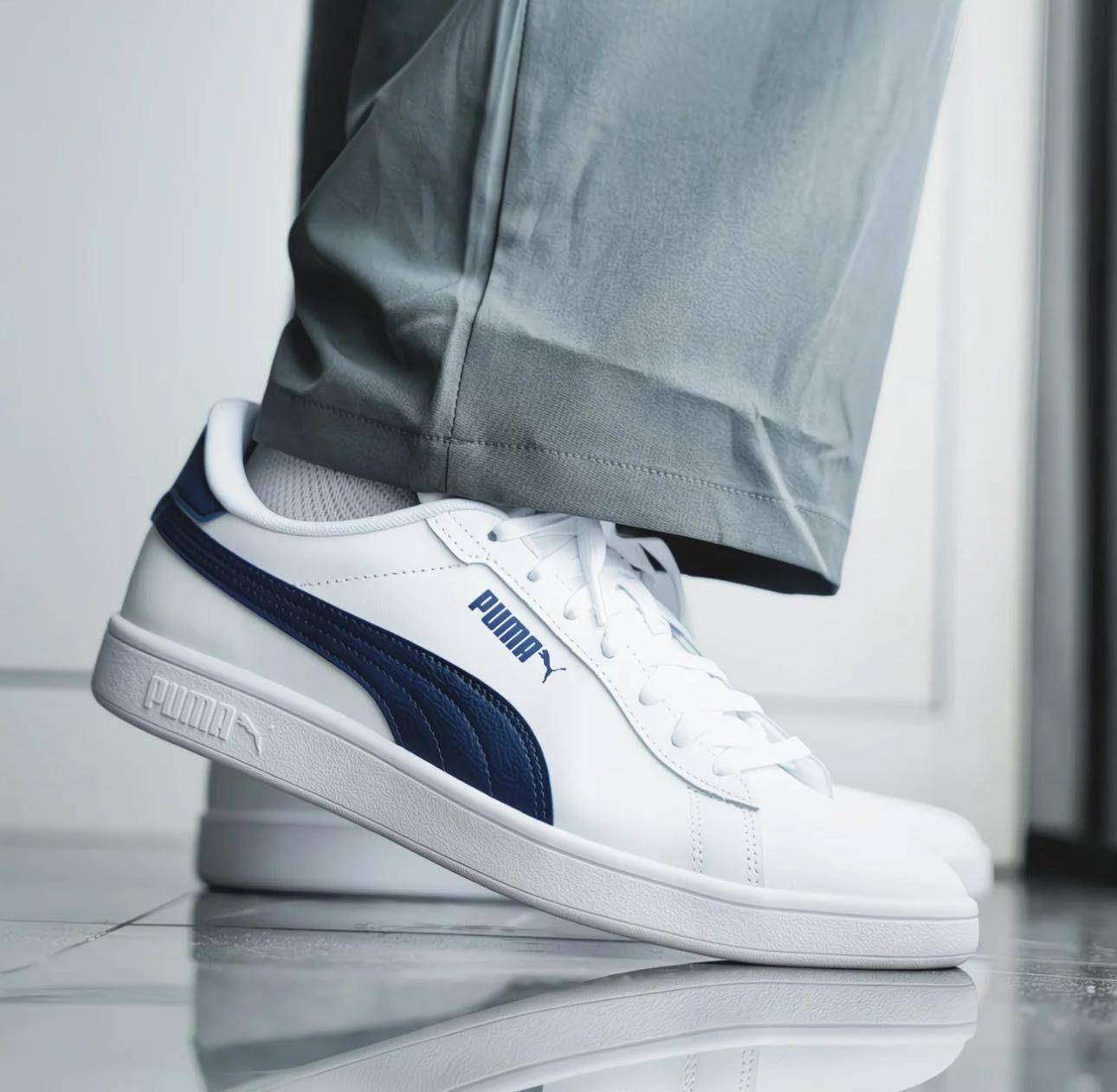 Кроссовки Puma Smash v2