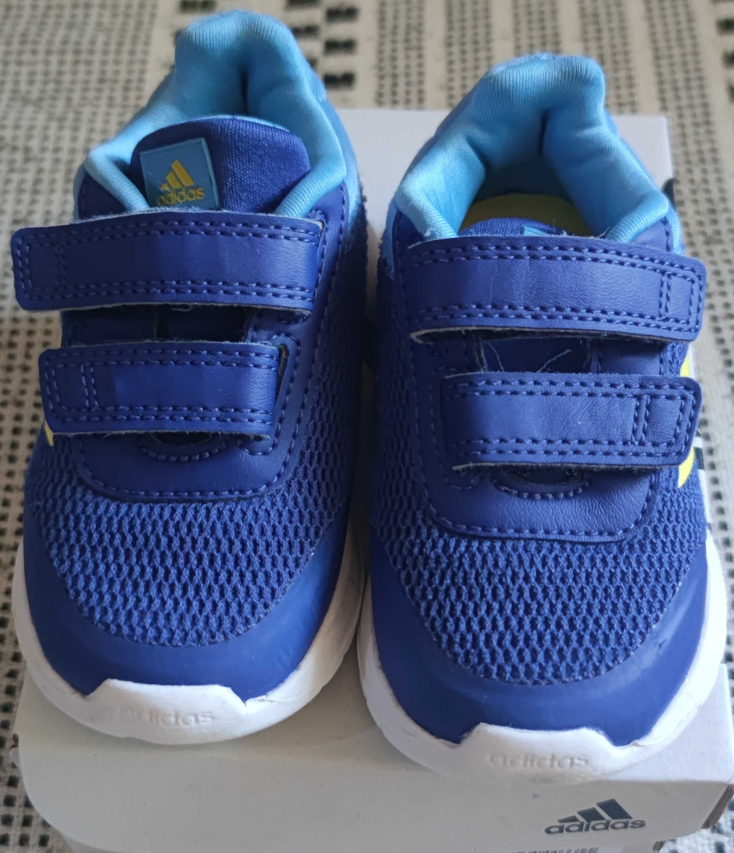 Маратонки Adidas RUN