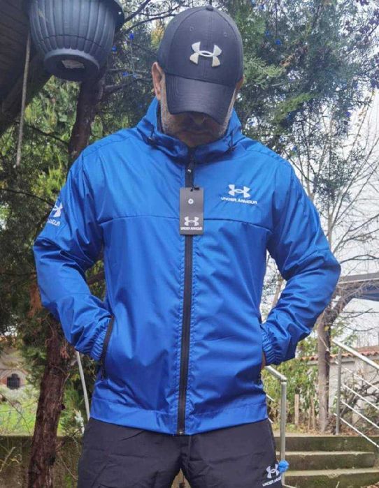 Мъжки и дамски ветровки North Face и Nike – Facebook Емануела Петрова