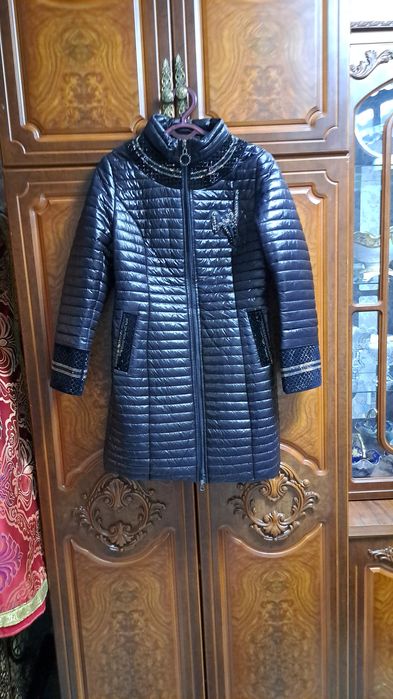 Toshli kurtka sotiladi