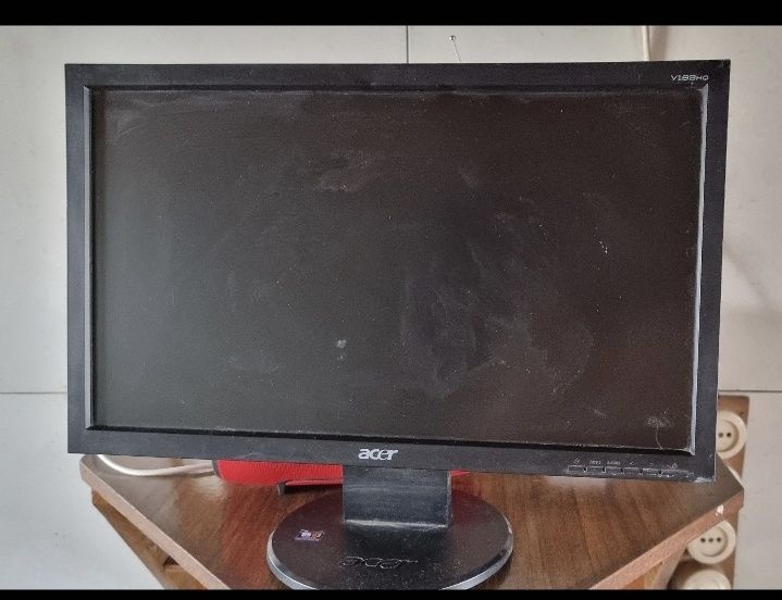 ЖК-монитор 18,5" Acer V193H,QDb