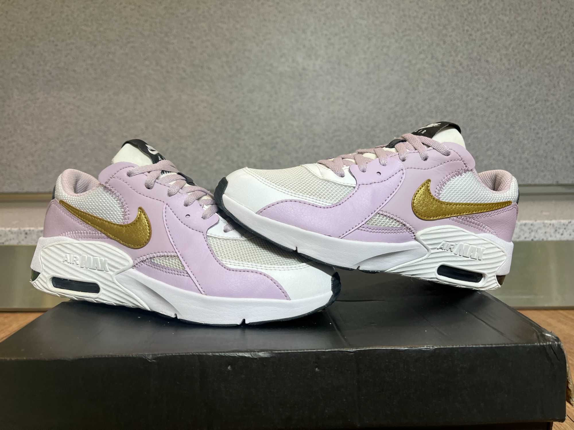 ОРИГИНАЛНИ *** Nike Air Max Excee  White/Metallic Gold/Iced Lilac