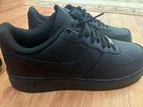 air force 1 triple black marimea 42