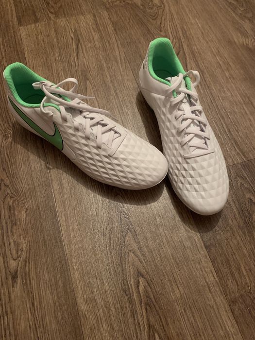 Nike Tiempo Legend бели и черни