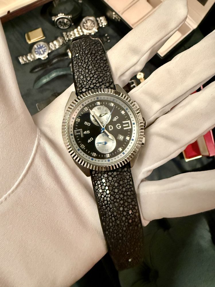 Часовници, Omega, Seiko, Orient, Citizen, Rolex, P. Hiwitt, Fossil, DG