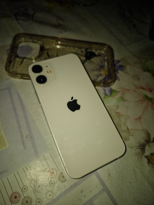 Iphone 12 mini stare 9/10 (fara schimburi!!)