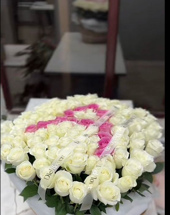 Букеты бүгін келген