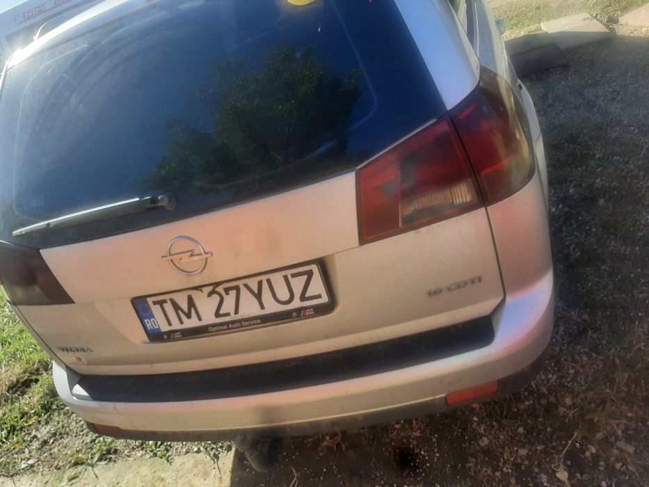 vând Opel Vectra