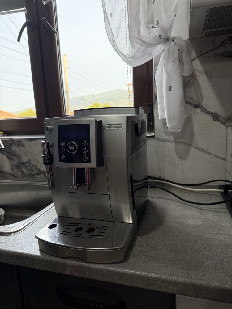 Кафемашина DeLonghi