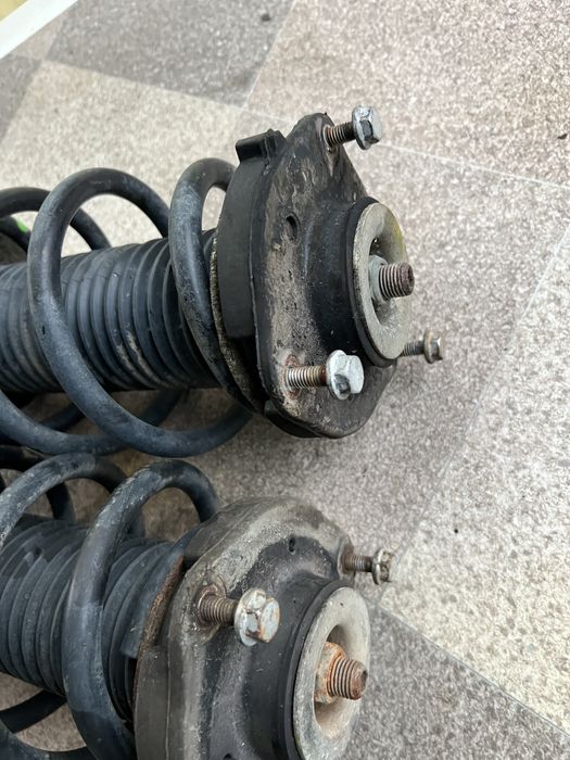Set Arc Amortizor Flanse Arcuri Fața Volkswagen Caddy 2010-2016 Touran