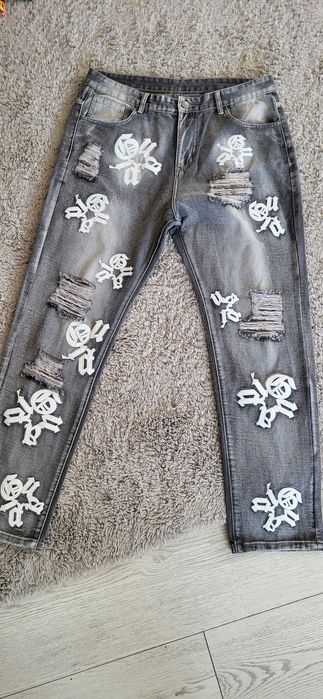 Blugi Flared/Baggy