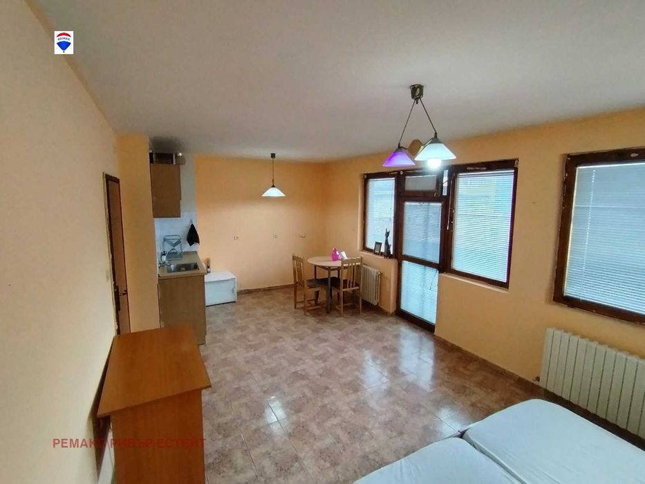 Дава се под наем Ателие в Русе, Хъшове - 33 кв.м за 178.5 € - Снимка #1