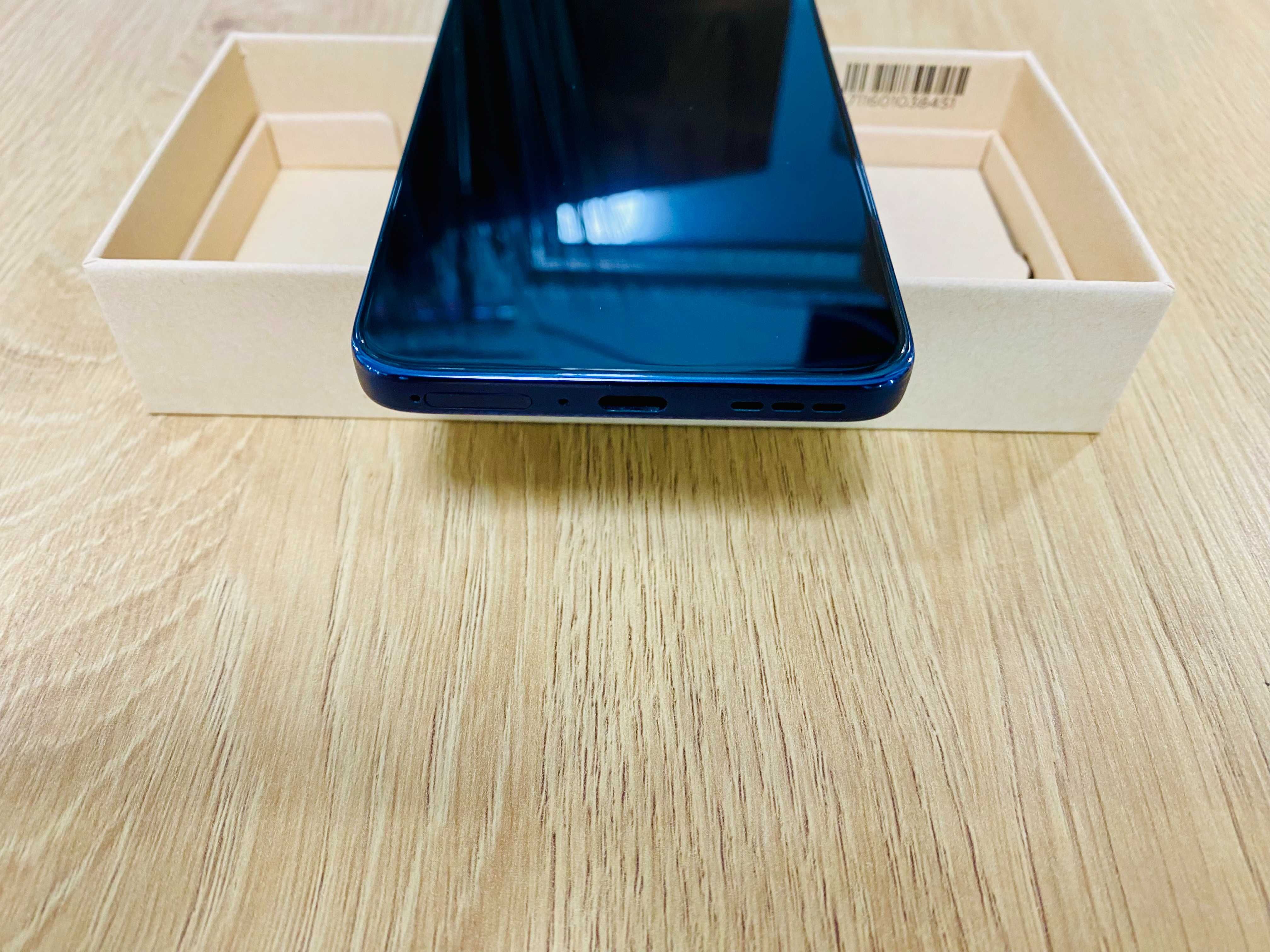 НОВ !!! Motorola Edge 50 Neo, 256GB, 8GB RAM, 5G, Pantone Nautica Blue