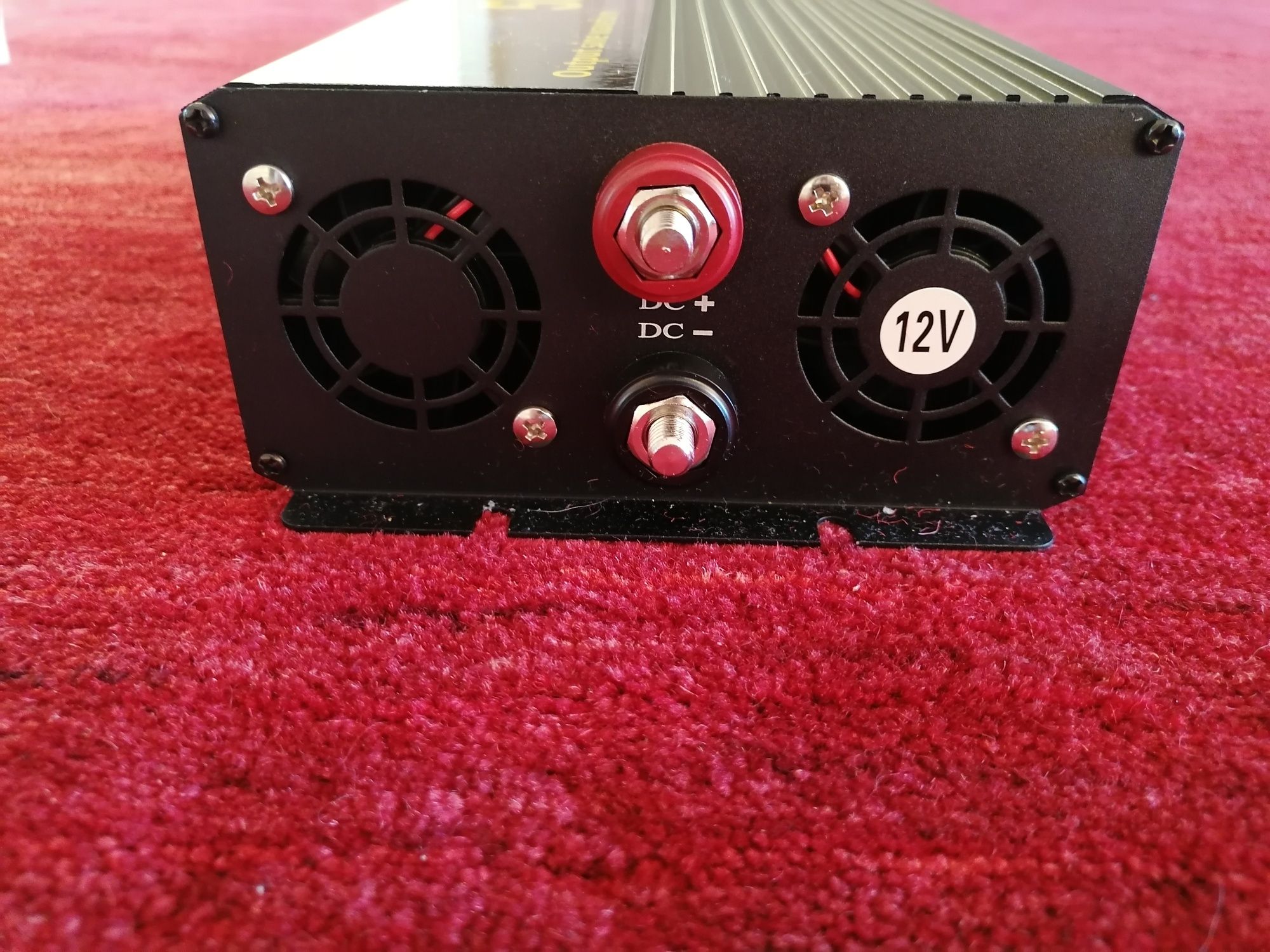 Invertor 12v la 220v 5000w