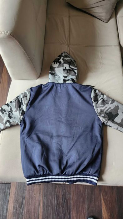 Продава се ново яке – размер M