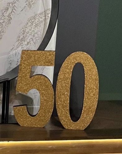 Cifra 50  ptr petreceri