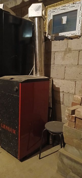 Котёл напольный работал 1 сезон.Все проверки.