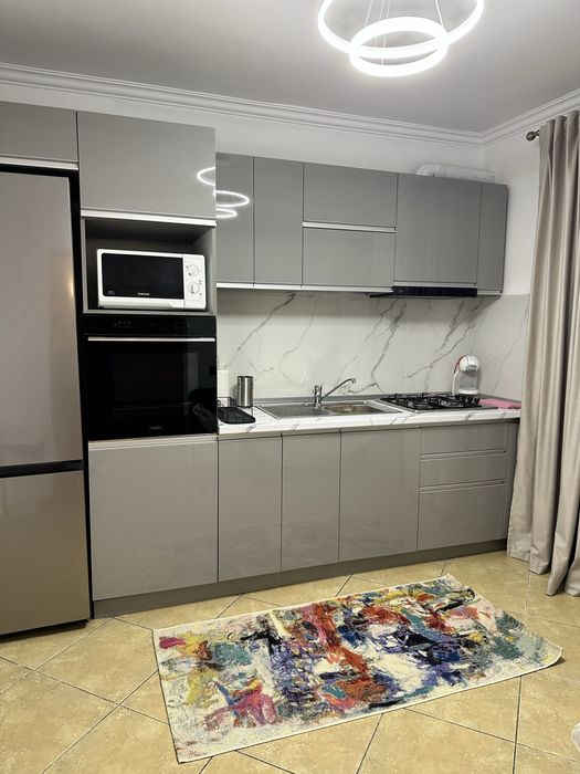 Casa, Regim-Hotelier, 3 dorm,2 bai, bucatarie si living