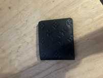 Louis Vuitton портфейл