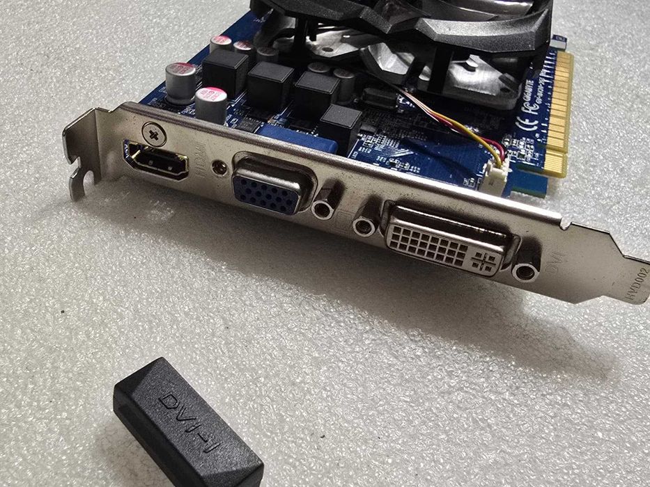 Placa video GIGABYTE GeForce GT 420 2GB GDDR3 128bit (GV-N420-2GI)