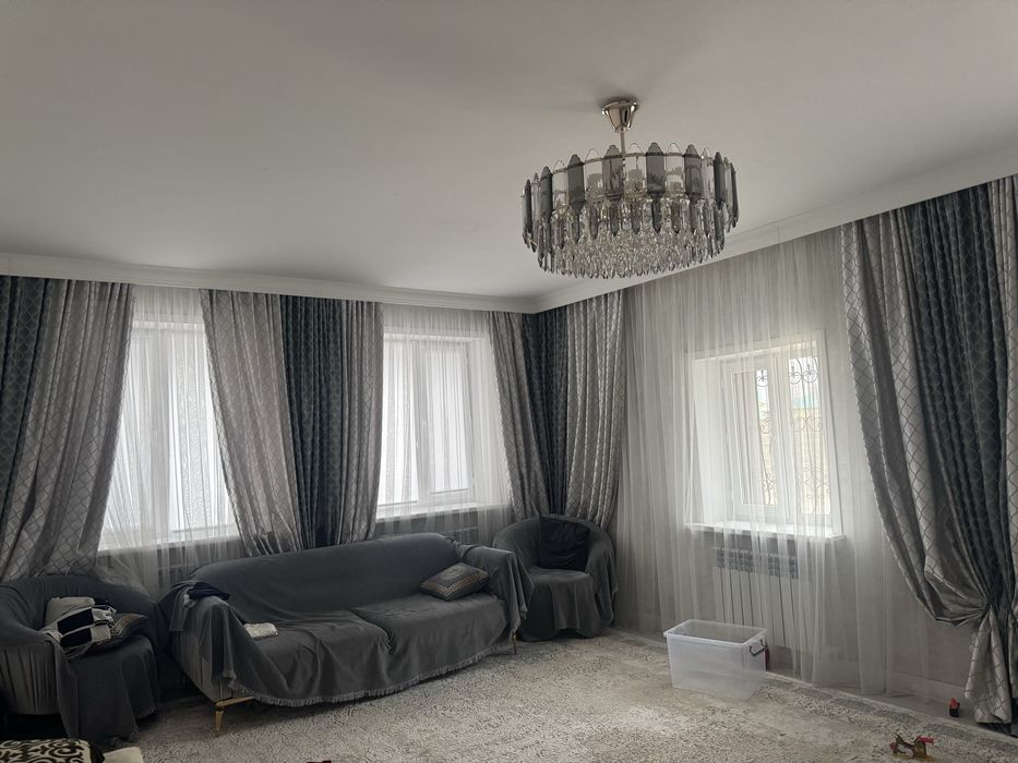 Шторы для зала 2.7м высота (для 4 окон)