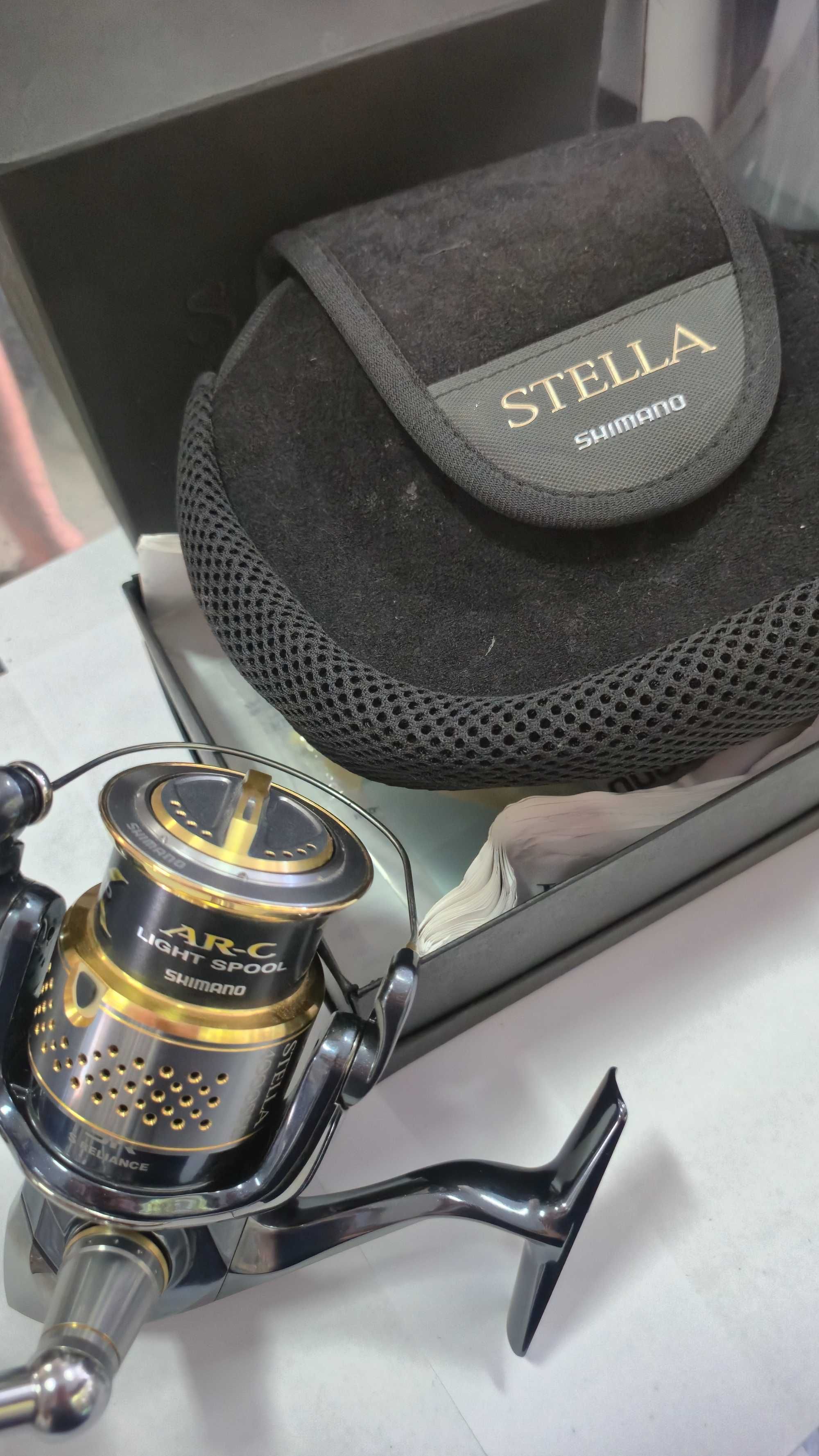 Продавам чисто нови риболовни макари Shimano Stella