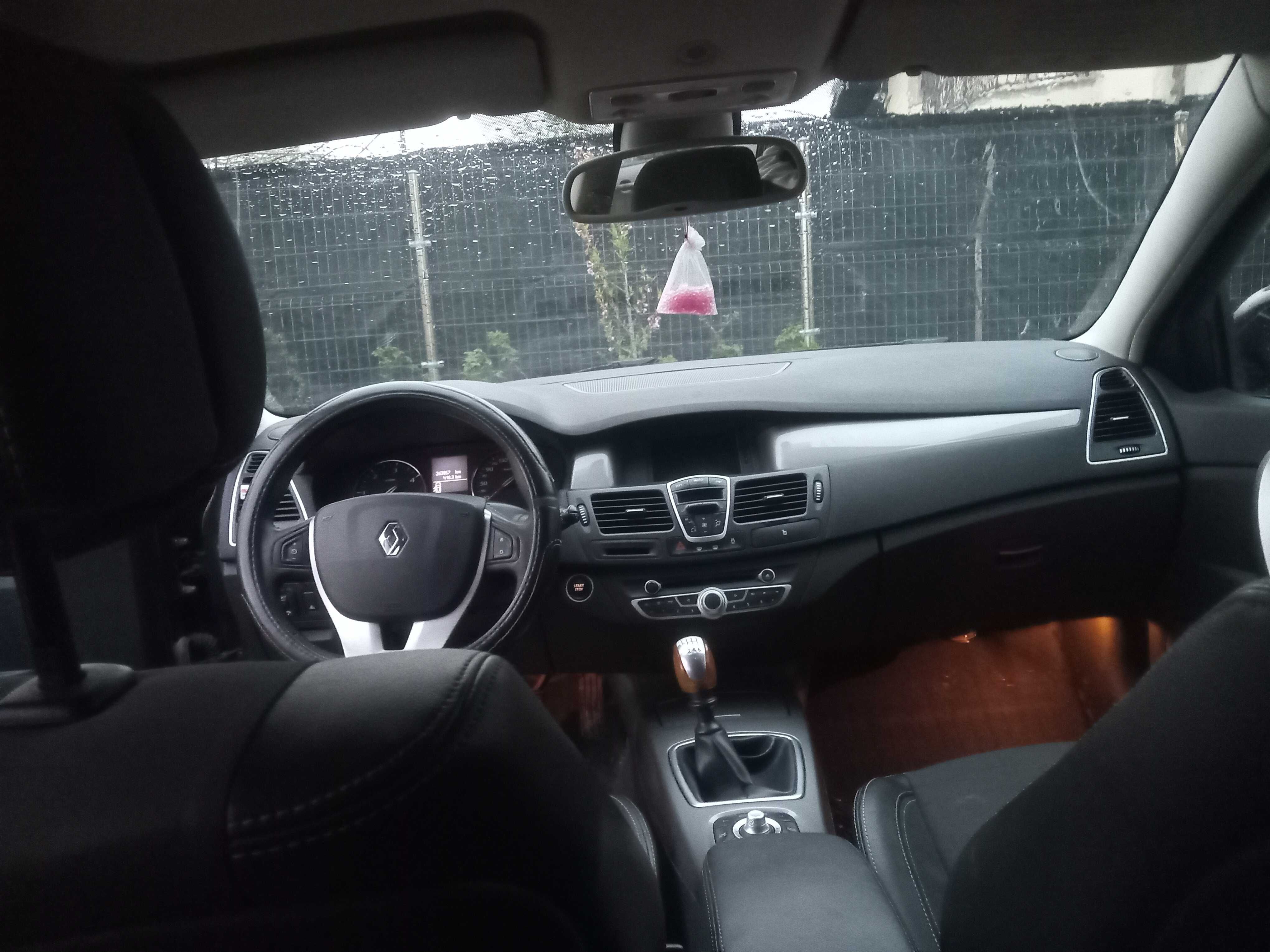 Renault Laguna 3, 2.0 dci an 2011