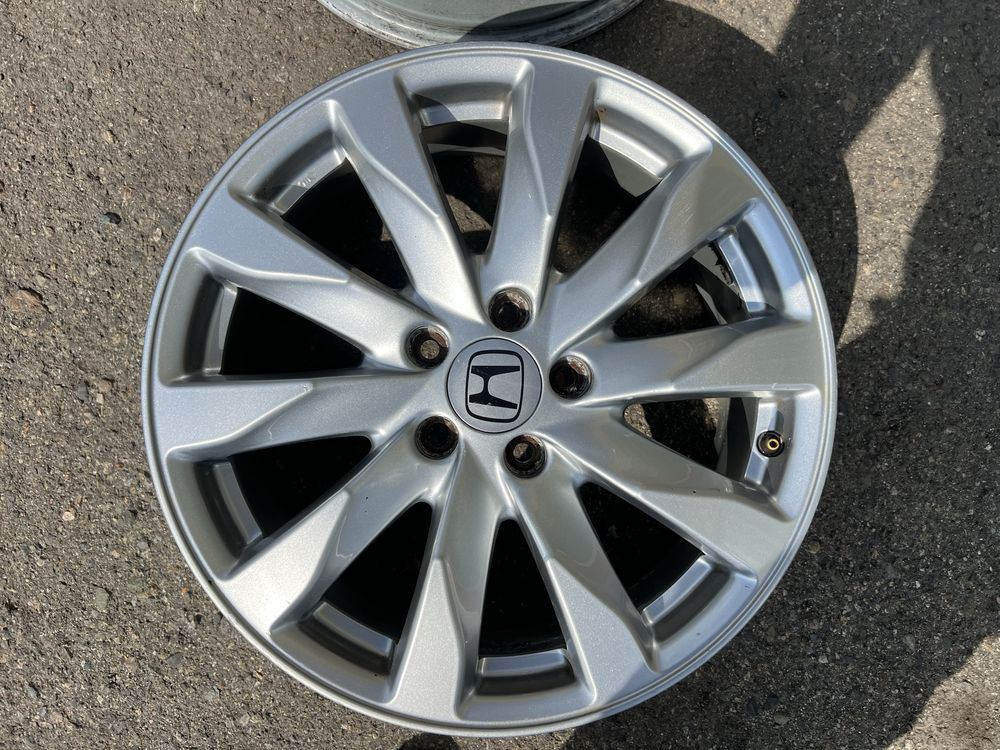 Honda CRV 3 18” Оригинални