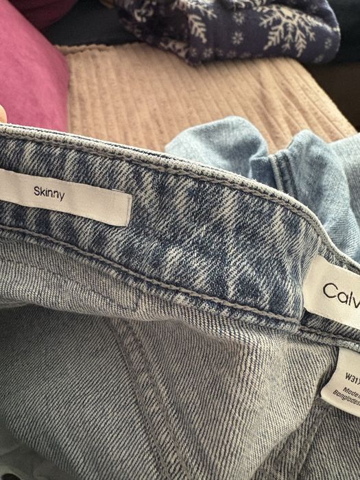Blugi dama in stare foarte buna