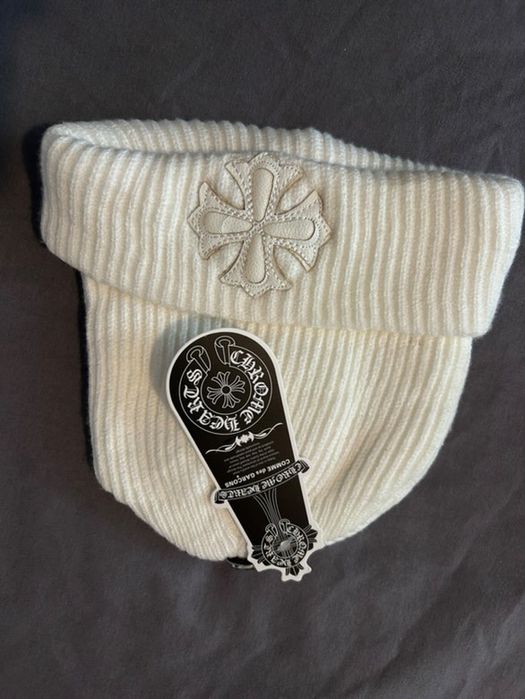 caciula Chrome Hearts