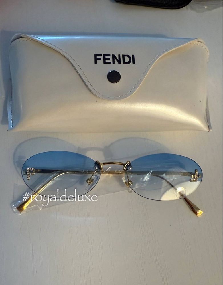 Stoc Ochelari soare Fendi