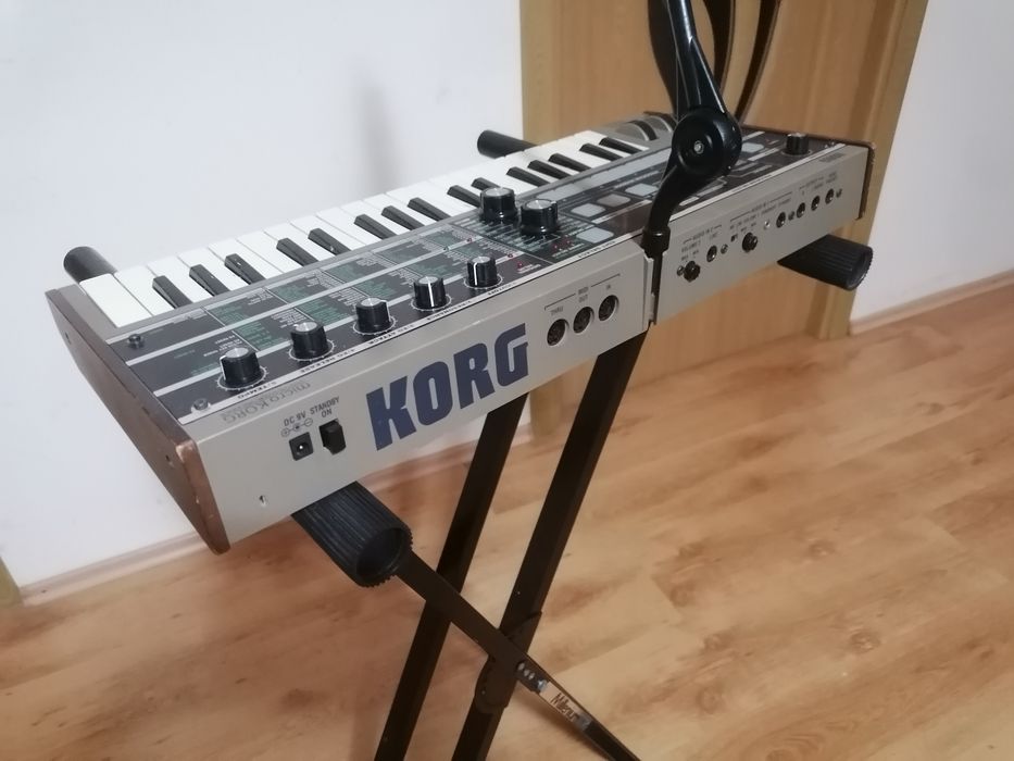 KORG microKorg Vocoder Synthesizer orga pian
