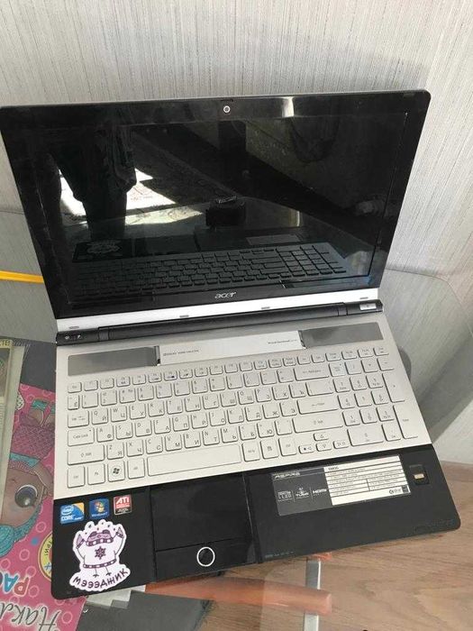 Ноутбук Acer Aspire 5943G