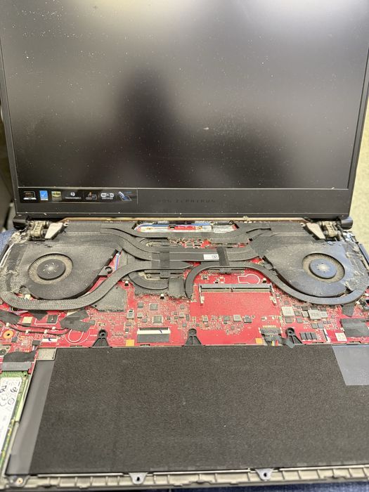 Service Reparatii Laptop Calculatoare, înlocuire tastatură,display,SSD